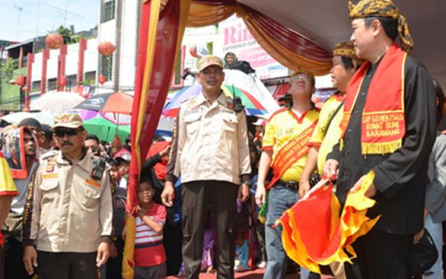 Bupati Karawang Ikuti Perayaan Cap Gomeh